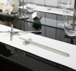 Kōkyū hashi Chopstick and Holders Set - Image 7